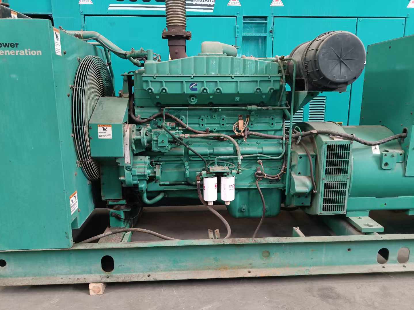 清溪镇过载会对 600kW 柴油发电机组造成哪些损害？